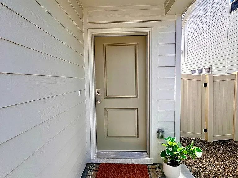 7435 W Trumbull Ct — Photo 4