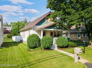 2481 Eastern Pkwy, Niskayuna, NY 12309