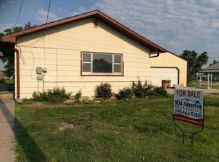 1591 Cable Rd, Phillipsburg, KS 67661