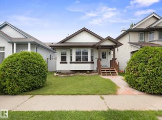 2916 31st St NW, Edmonton, AB T6T1T9