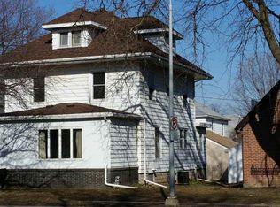 1006 Main St, Cedar Falls, IA 50613