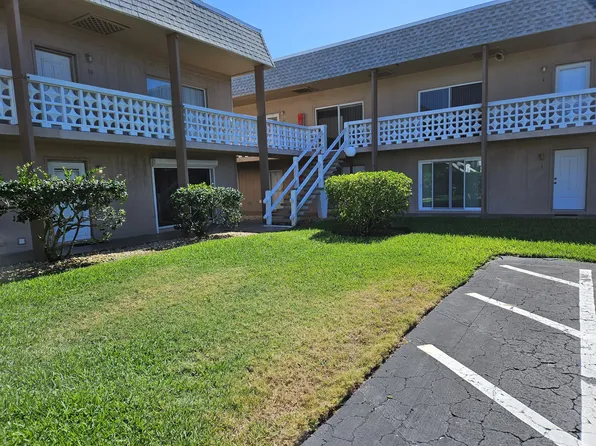 3150 N Atlantic Ave APT 5-220, Cocoa Beach, FL 32931