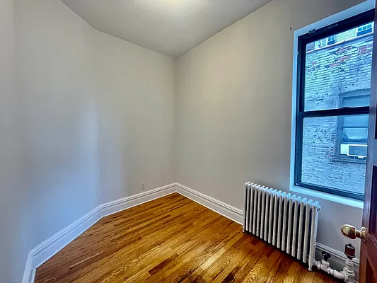 Rented by J PRESTON AND ASSOCIATES INC | media 8