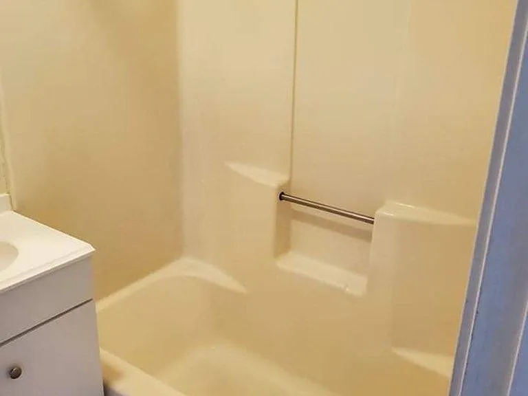 Tub/Shower