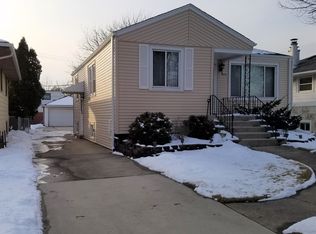 4612 Maple Ave, Forest View, IL 60402