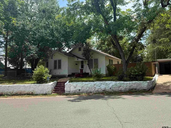 549 Brookside Dr, Jacksonville, TX 75766