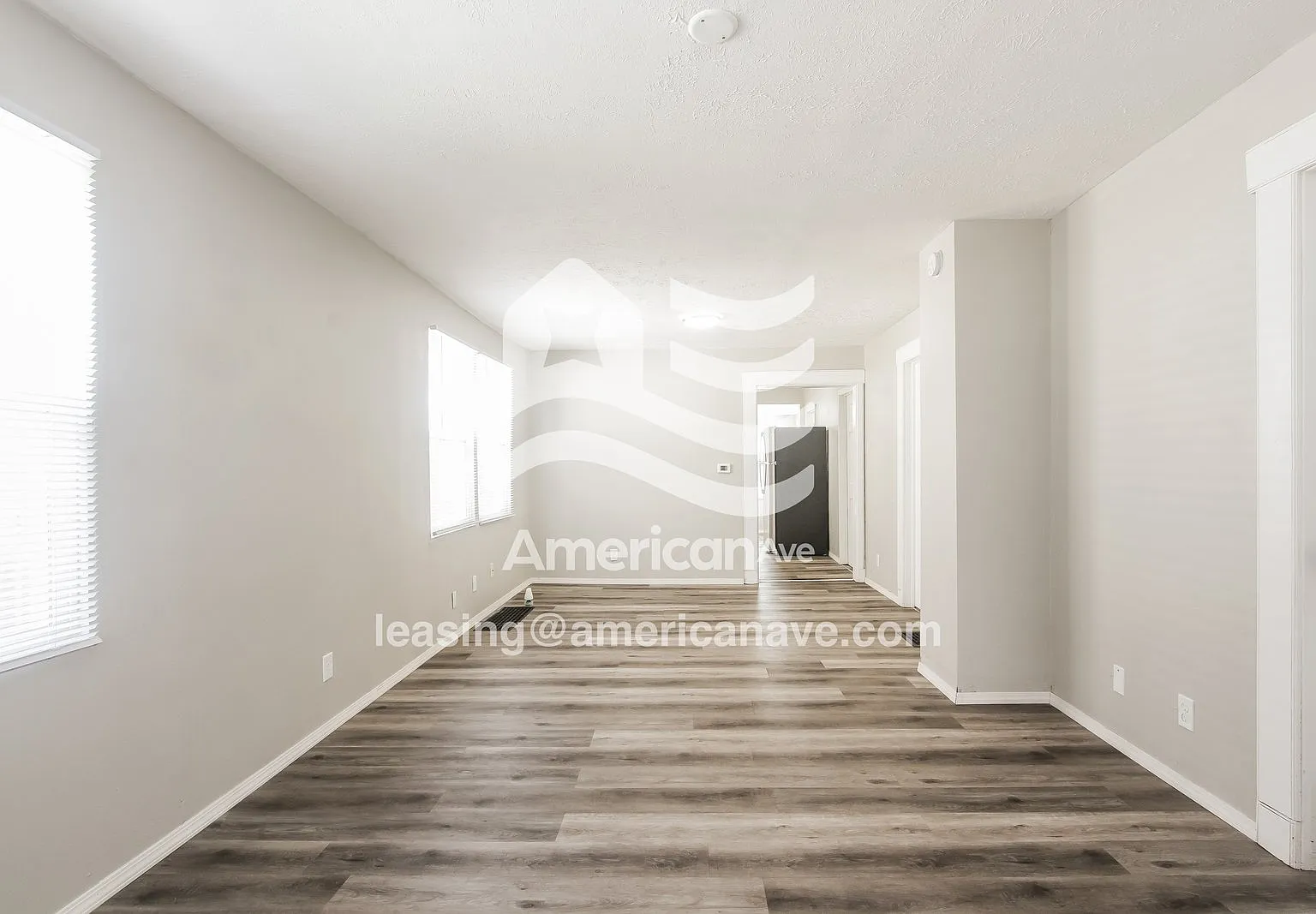 2 bed, 1.0 bath, 864 sqft, $1,325 — Photo 3