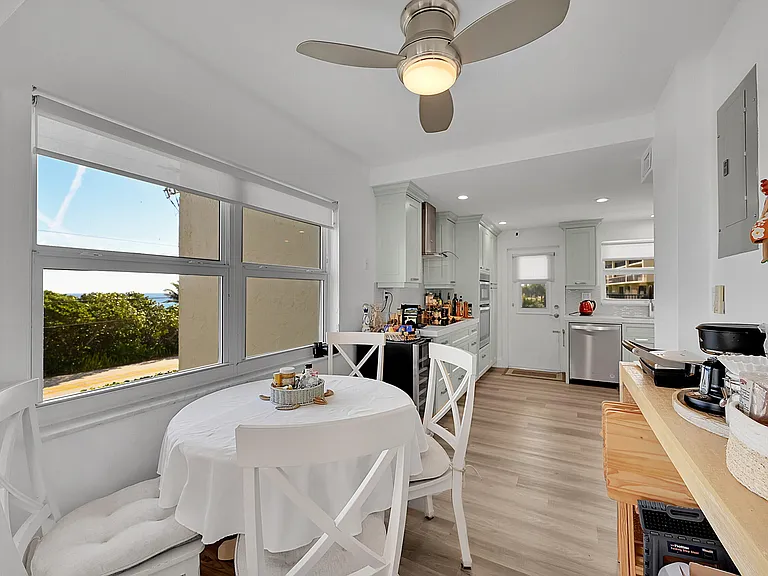 2871 N Ocean Blvd #D302 — Photo 12