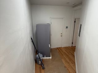 149 Park Dr APT 1, Boston, MA 02215