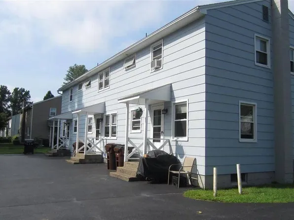 (undisclosed Address), Voorheesville, NY 12186