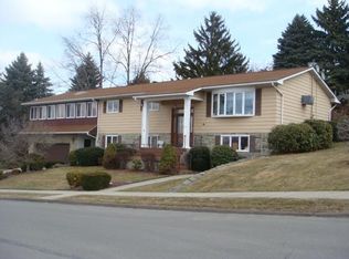 2 Brenda Ln #L-9, Dunmore, PA 18512