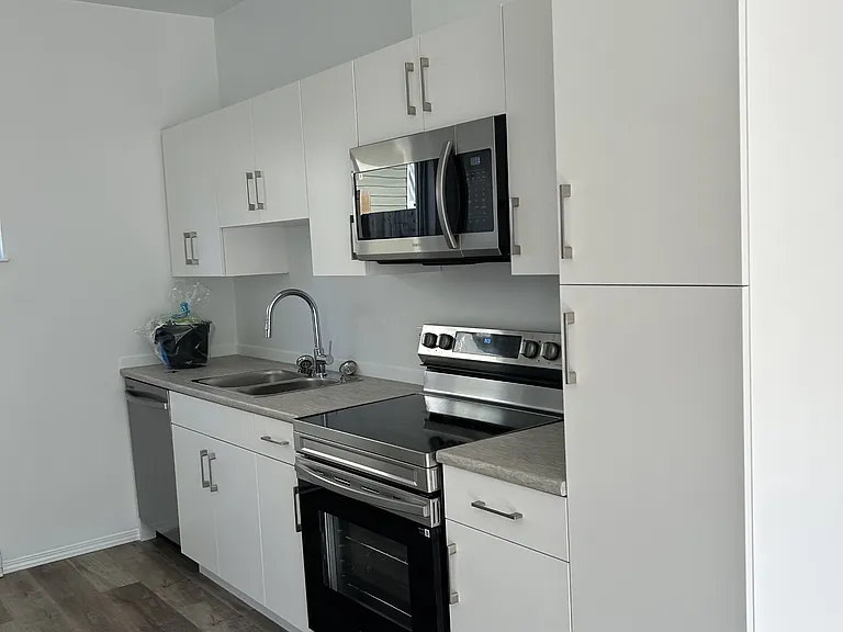 11835 54th St NW — Photo 8