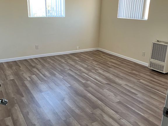 2nd image of 2221 Abbott St #10
