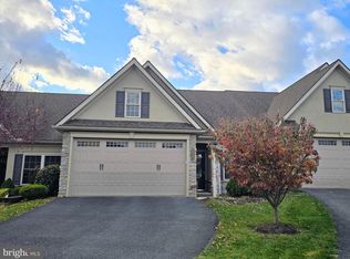 1227 Cantebury Dr, Mount Joy, PA 17552