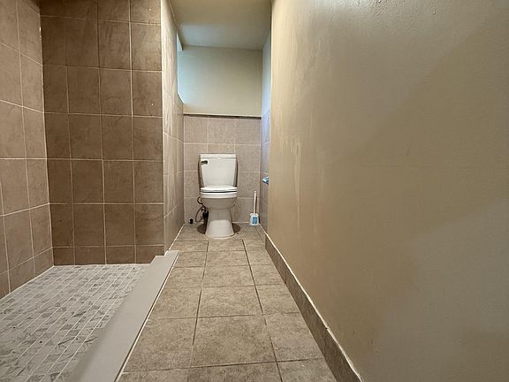 5th image of 14XX Knorr St #Basement