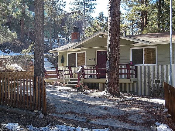 2nd image of 509 Beaumont Ln