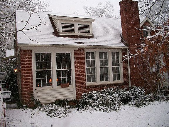 216 Payne Street
