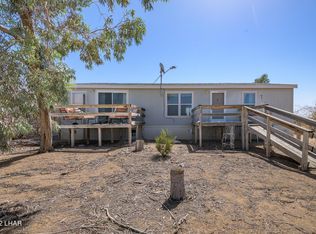 1864 W Red Cloud Dr, Yucca, AZ 86438