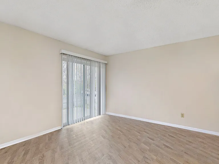 3151 S Jennings Rd — Photo 12