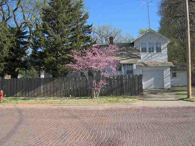 1st image of 500 Osage St