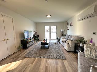 3333 Giles Pl APT 404, Bronx, NY 10463