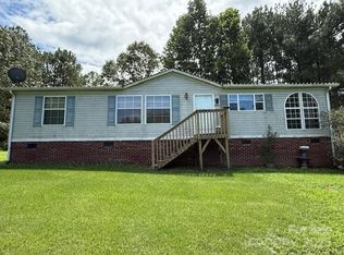 1017 Warlick Rd, Lawndale, NC 28090