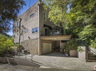 10361 Caribou Ln, Los Angeles, CA 90077