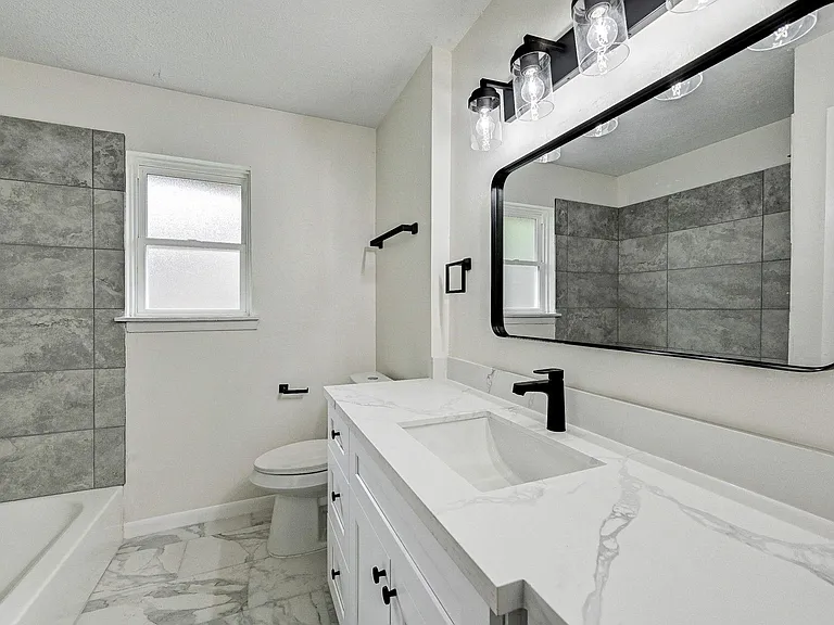 6027 Ledbetter St — Photo 12