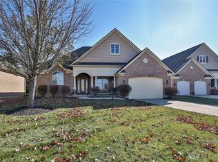 890 Old Course Ln, Cincinnati, OH 45245