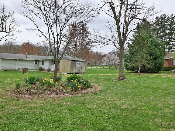 2nd image of 1614 Seymour Ave