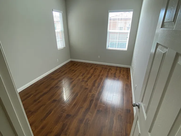 Ponderosa Cir — Photo 4