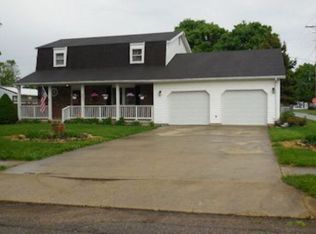 71 Church St, Frankfort, OH 45628