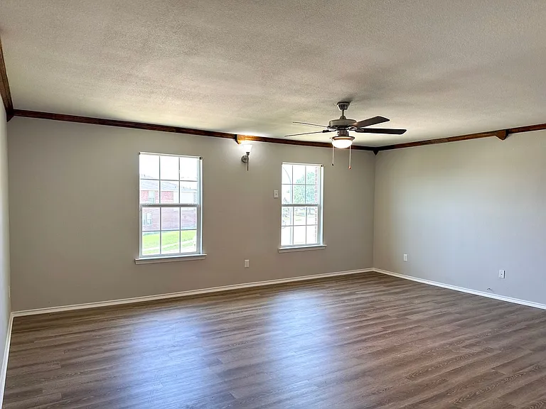 5049 Mosaic Dr — Photo 21