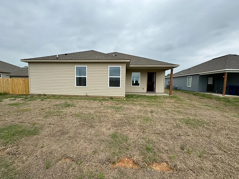 2346 S Ouachita Dr — Photo 13