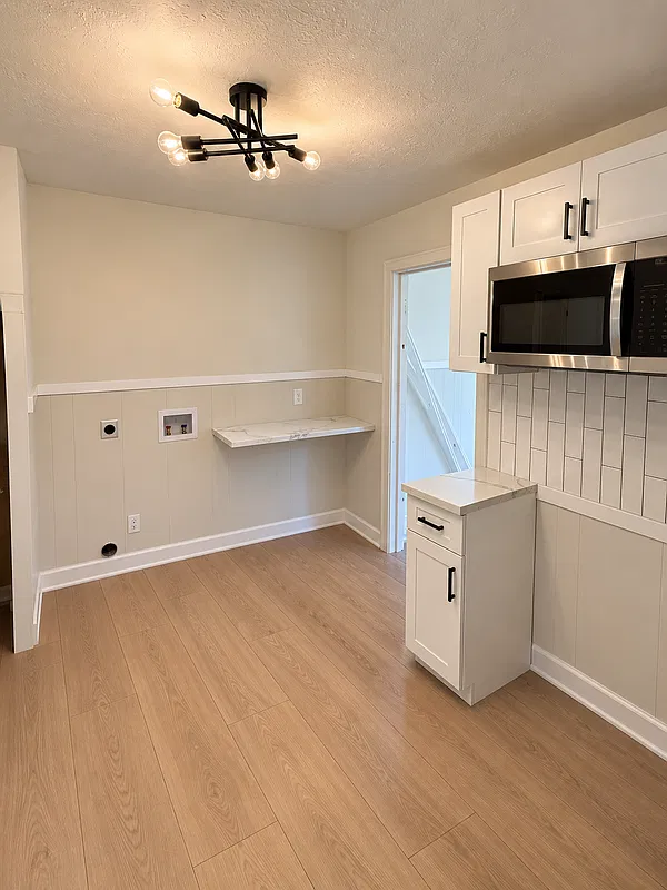 1 bed, 1.0 bath, 560 sqft, $1,000 — Photo 3