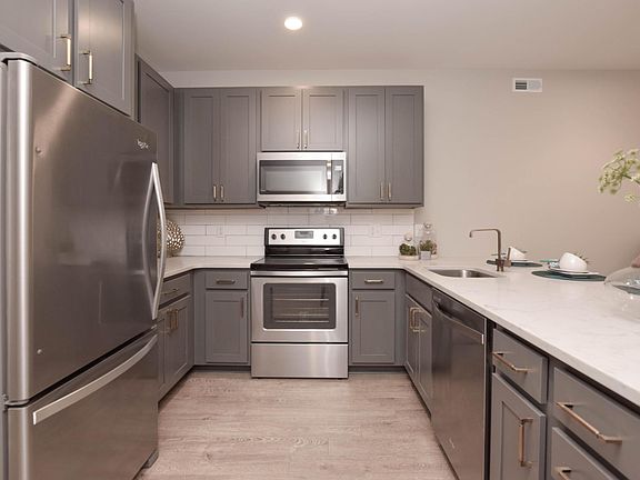 2nd image of 4534 Olive St #4526