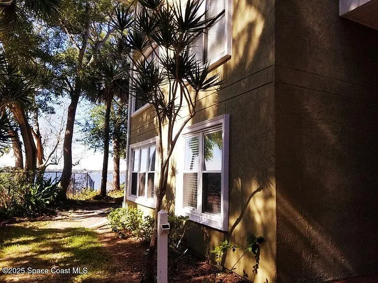 225 S Tropical Trl #901 — Photo 2