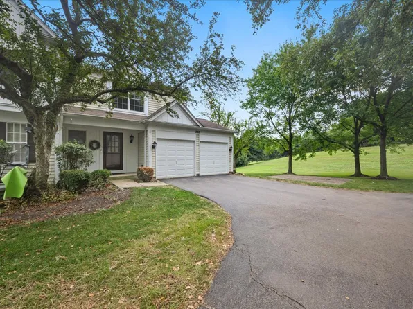 292 Cane Garden Cir, Aurora, IL 60504