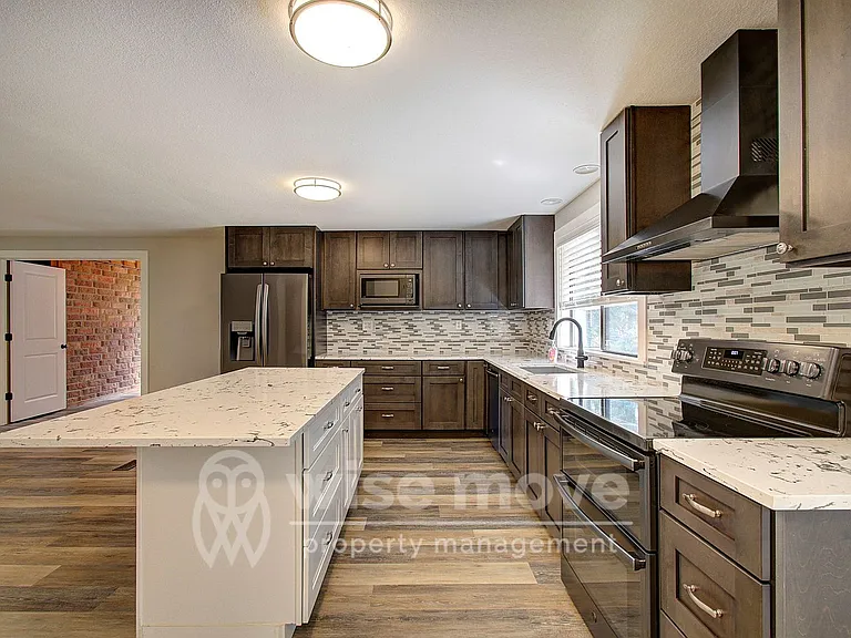 4001 NW 127th St — Photo 13