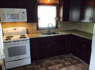 112 W Canton Cir, Springfield, MA 01104