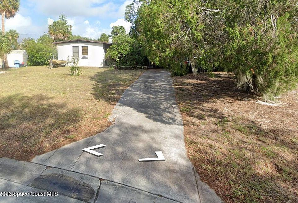1st image of 29 W Azalea Cir