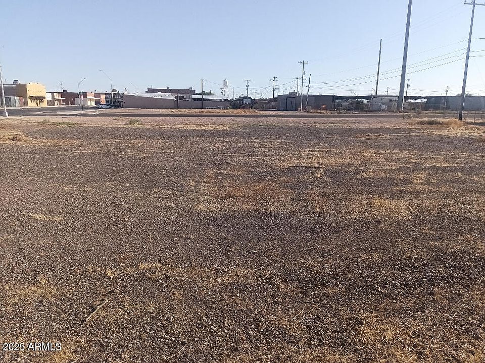 2nd image of 317 S MAIN Street #2