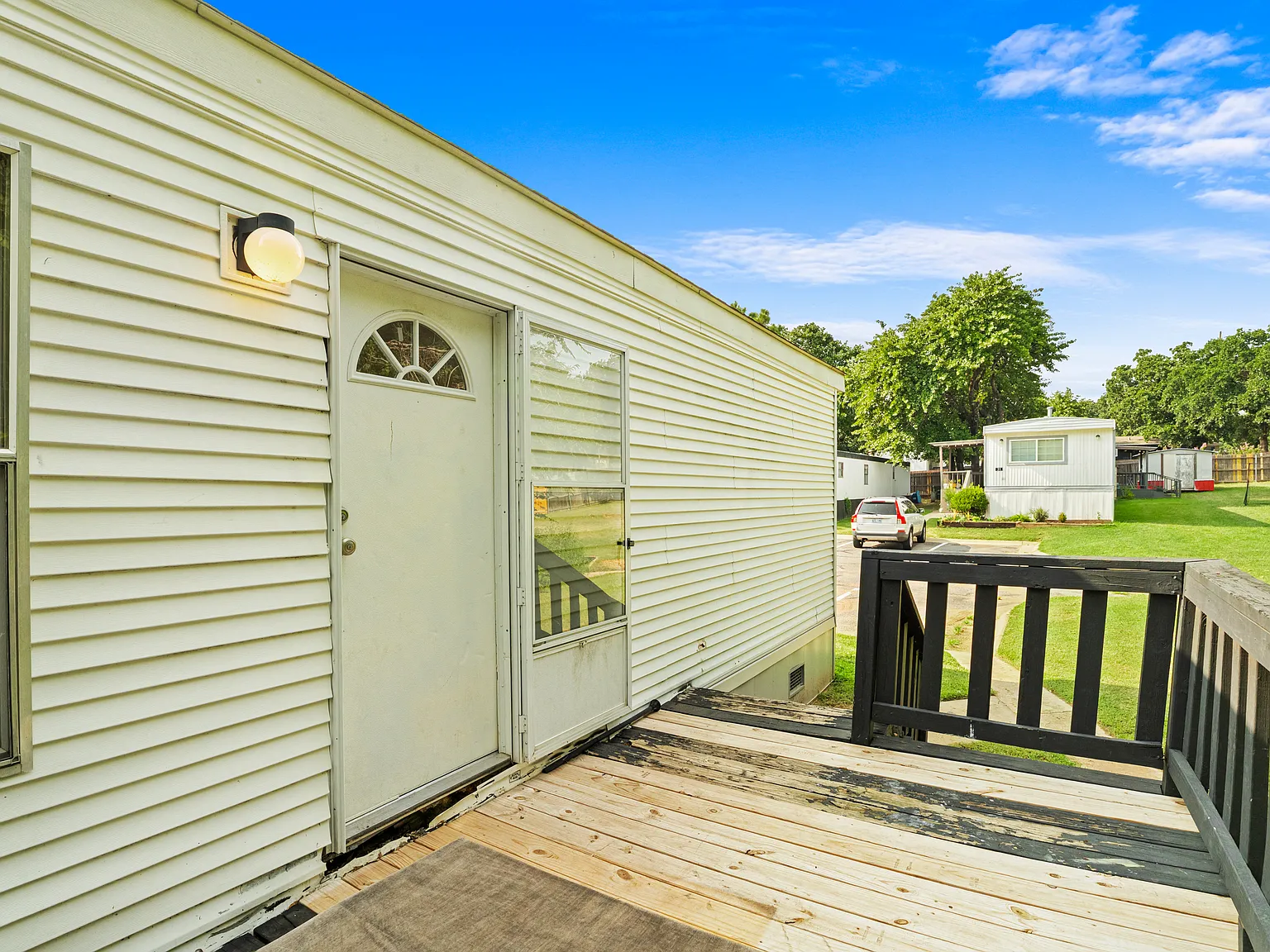3 bed, 875 sqft, $1,000 — Photo 3