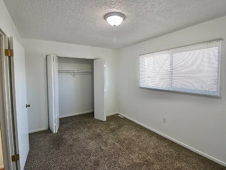 85 S 18th Ave #1 — Photo 8