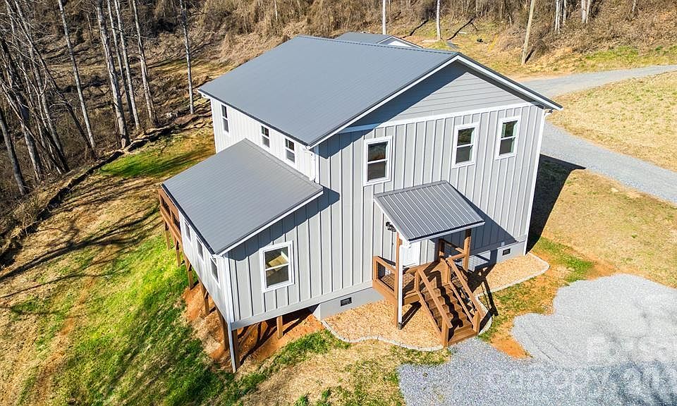 1st image of 175 Trinity Dr