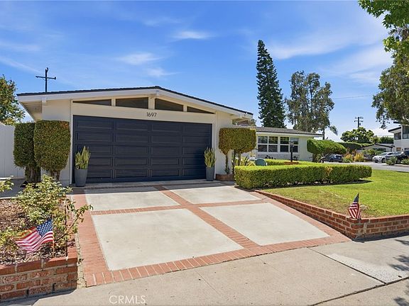 4th image of 1697 Labrador Dr