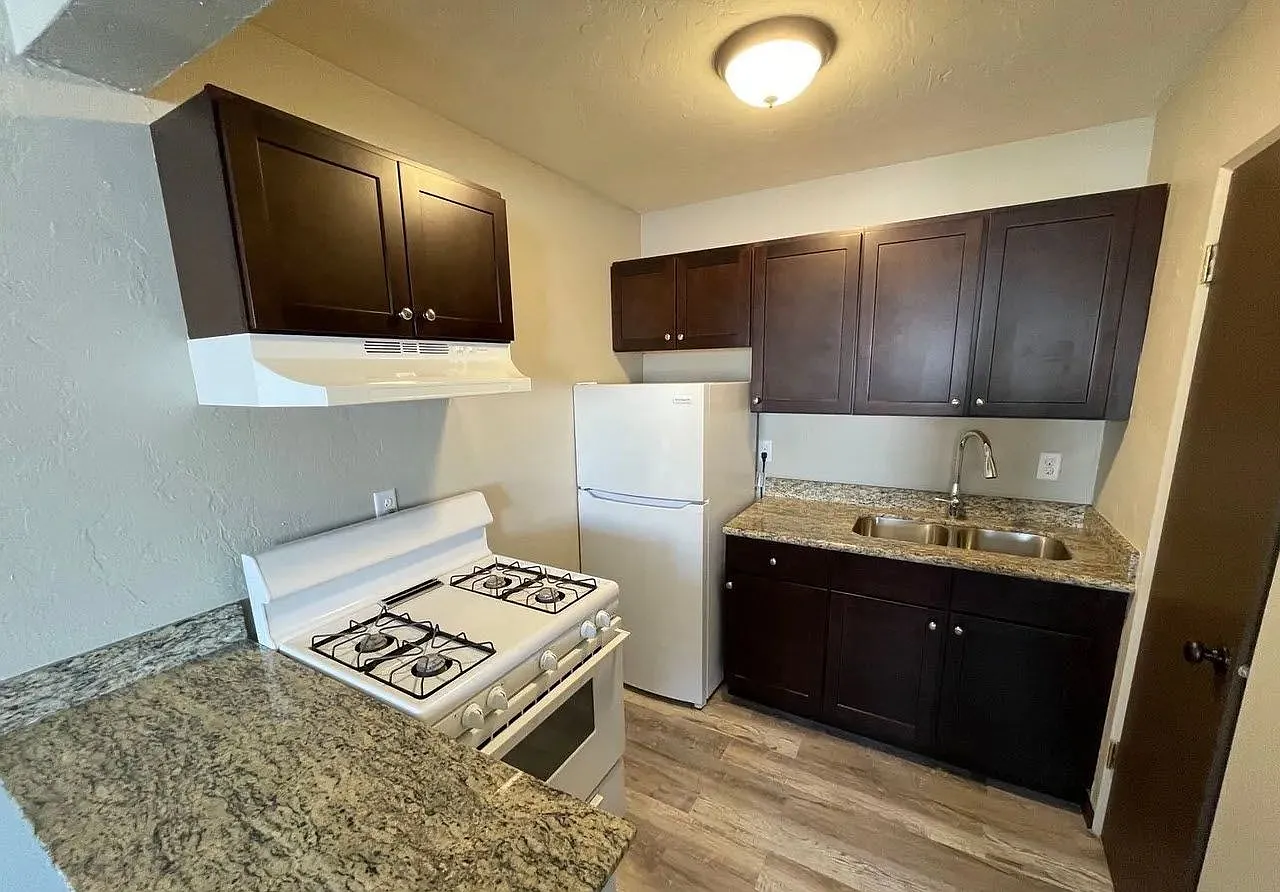 3816 Nicollet Apartments — Photo 2