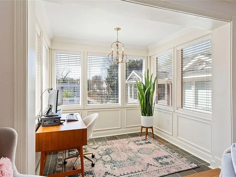 115 Peachtree Memorial Dr NW #C3 — Photo 9