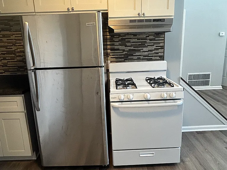 194 21st Ave #207 — Photo 6