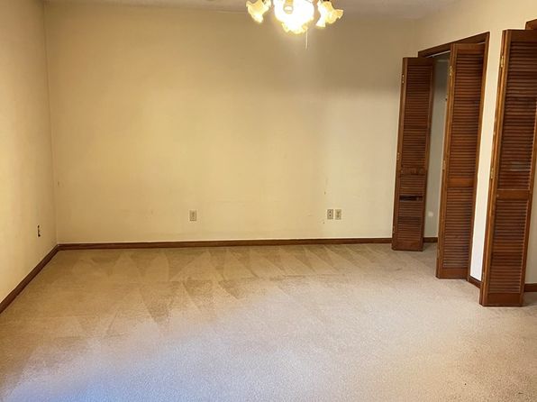 80 Valley View Dr, Enterprise, AL 36330